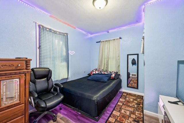 219 Winona Street W, West Saint Paul, MN 55118