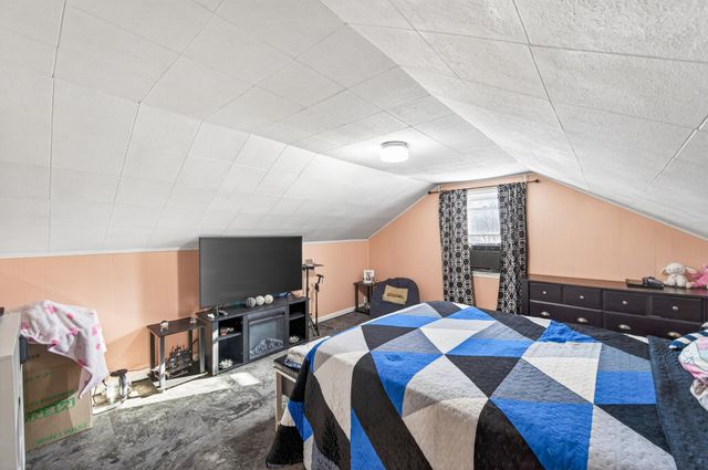 219 Winona Street W, West Saint Paul, MN 55118