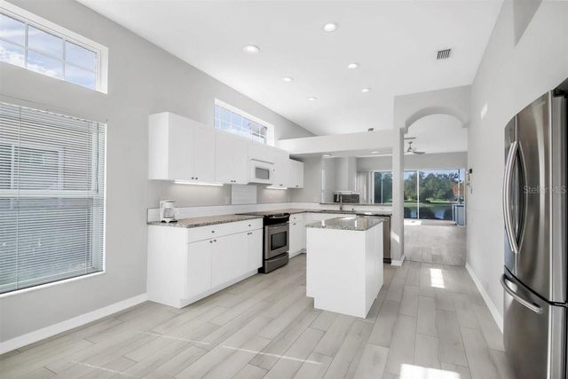 6714 HICKORY HAMMOCK CIRCLE, Bradenton, FL 34202