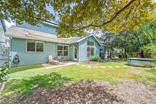 301 W Stassney LN 20, Austin, TX 78745