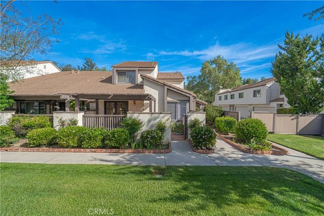 25788 Vista Fairways, Valencia, CA 91355