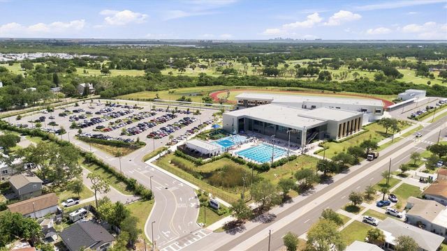 6230 CEDAR STREET NE, St Petersburg, FL 33702