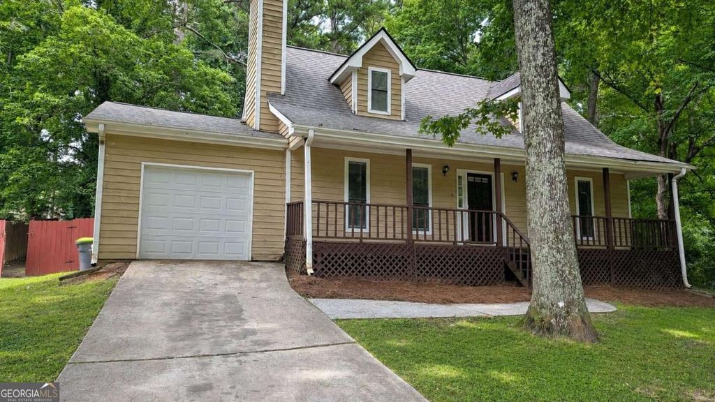 8272 Blackfoot Trail, Jonesboro, GA 30236