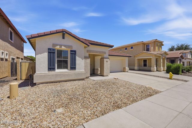 1850 E DEL RIO Street, Gilbert, AZ 85295