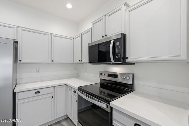 1850 E DEL RIO Street, Gilbert, AZ 85295