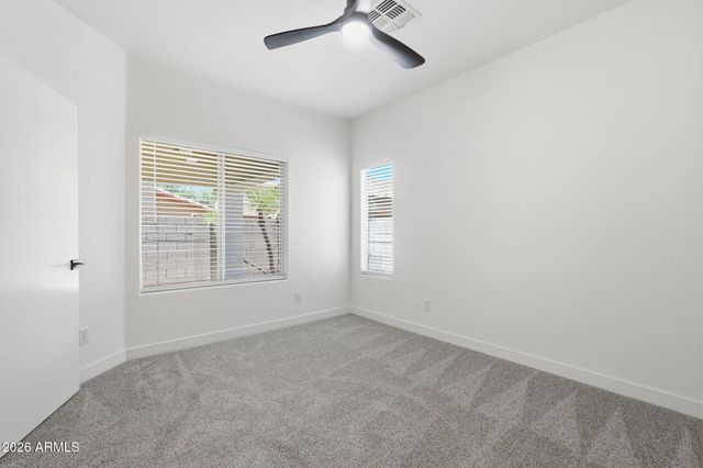 1850 E DEL RIO Street, Gilbert, AZ 85295