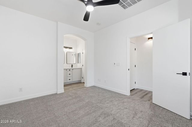 1850 E DEL RIO Street, Gilbert, AZ 85295