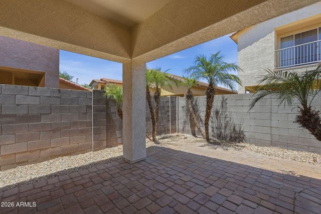 1850 E DEL RIO Street, Gilbert, AZ 85295