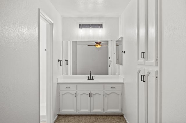 2615 E Norman Drive, Visalia, CA 93292