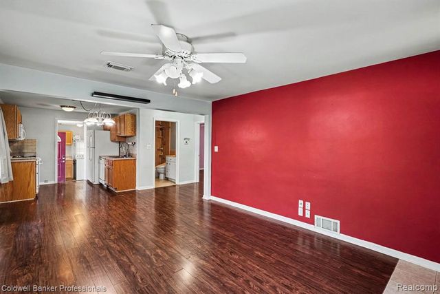 20409 Colman Street, Clinton Township, MI 48035