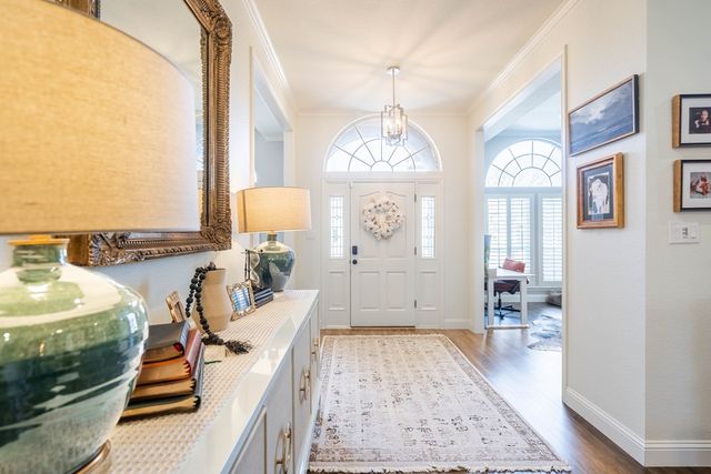 4009 Edgebrook Dr, Midland, TX 79707