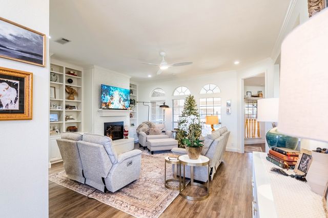 4009 Edgebrook Dr, Midland, TX 79707