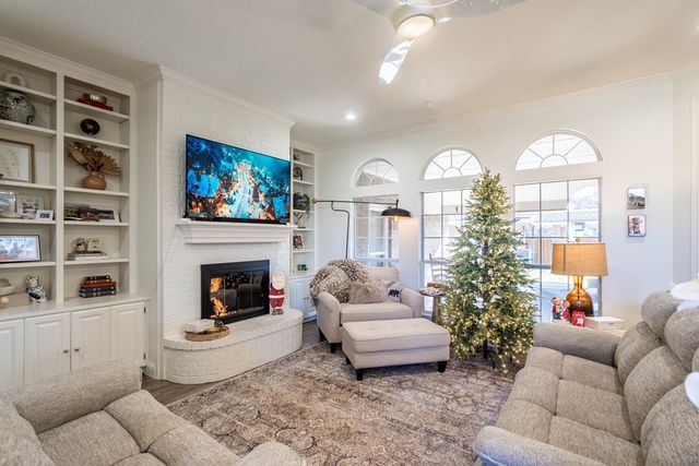 4009 Edgebrook Dr, Midland, TX 79707