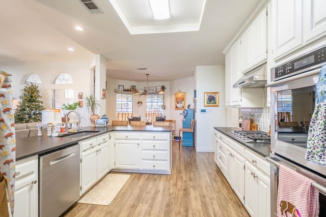 4009 Edgebrook Dr, Midland, TX 79707