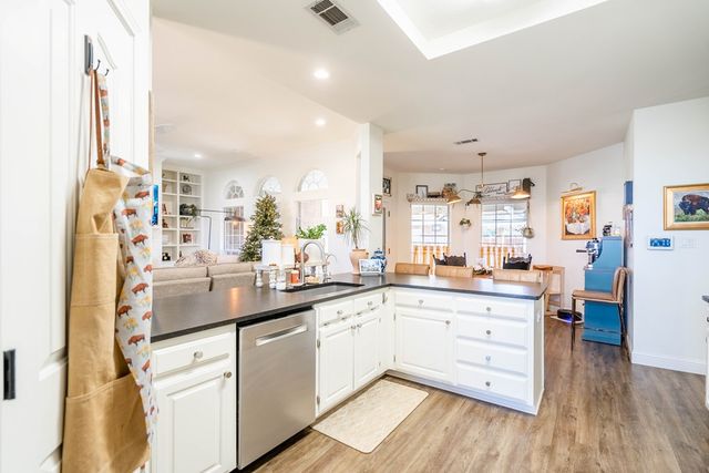 4009 Edgebrook Dr, Midland, TX 79707