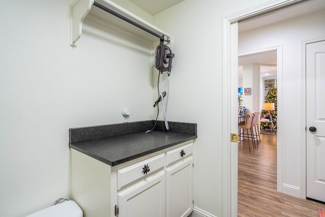 4009 Edgebrook Dr, Midland, TX 79707