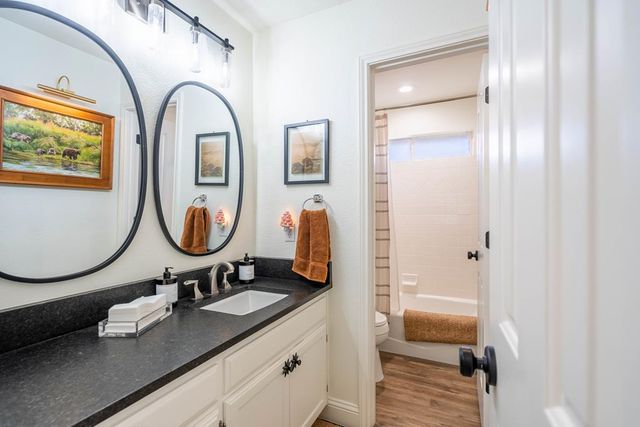 4009 Edgebrook Dr, Midland, TX 79707