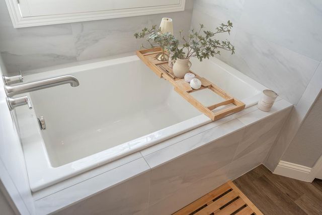 4009 Edgebrook Dr, Midland, TX 79707