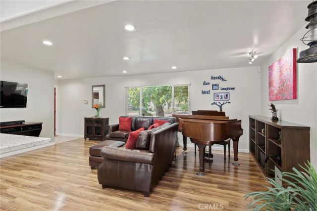 618 N Plumas Street, Willows, CA 95988