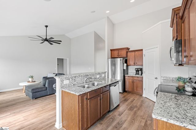 240 Rivers Edge Circle, Simpsonville, SC 29680