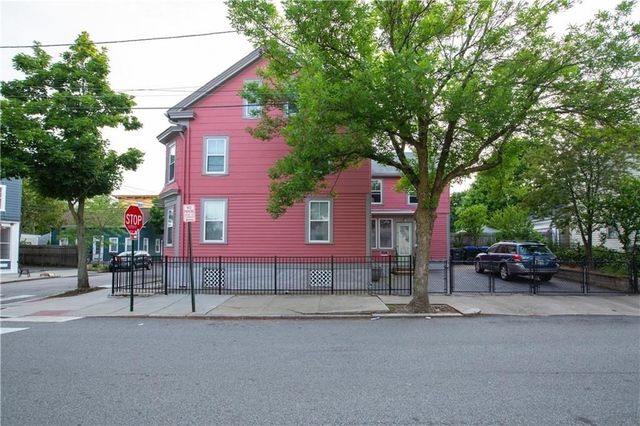 185 Carpenter St 2, Providence, RI 02903