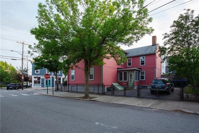 185 Carpenter St 2, Providence, RI 02903