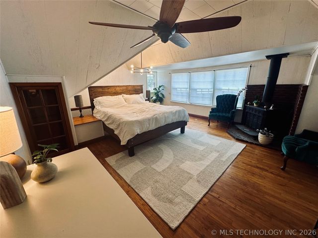 2708 E 14th Place, Tulsa, OK 74104
