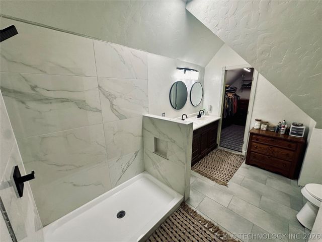 2708 E 14th Place, Tulsa, OK 74104