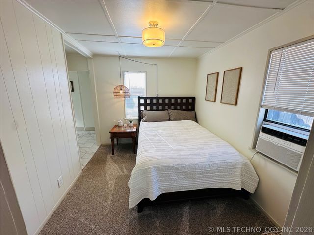 2708 E 14th Place, Tulsa, OK 74104