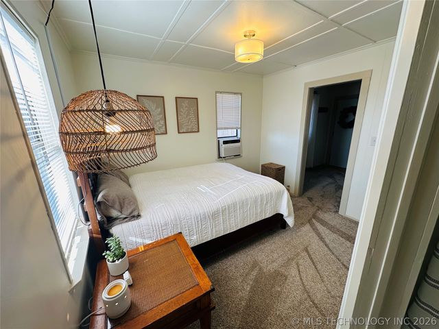 2708 E 14th Place, Tulsa, OK 74104