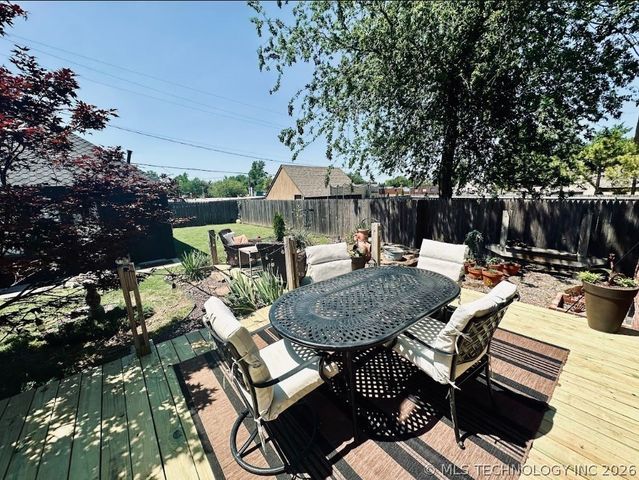 2708 E 14th Place, Tulsa, OK 74104