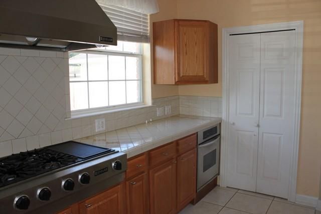 9715 Atwell Drive, Houston, TX 77096