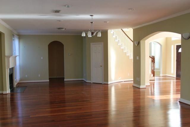 9715 Atwell Drive, Houston, TX 77096
