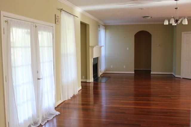9715 Atwell Drive, Houston, TX 77096