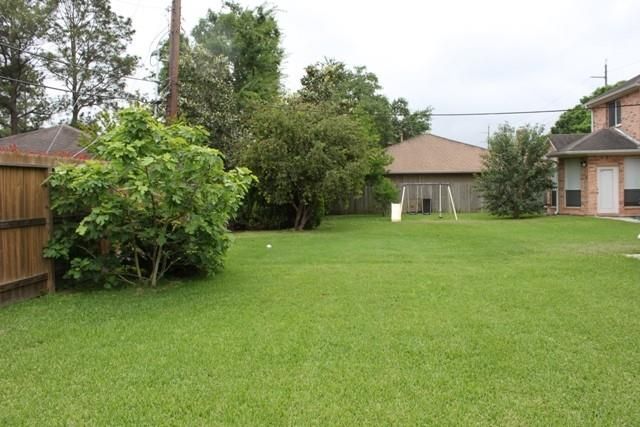 9715 Atwell Drive, Houston, TX 77096