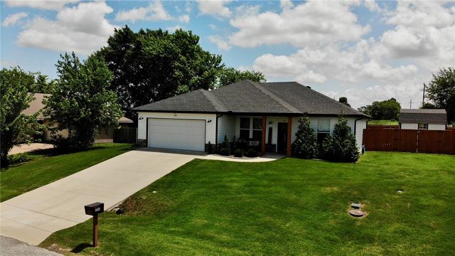 200 Cherry Street, Lincoln, AR 72744