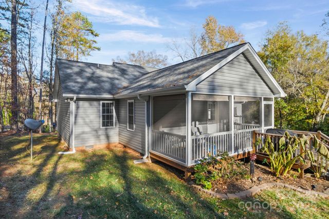 1223 Rainbow Drive, Oakboro, NC 28129