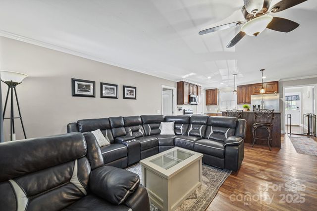 1223 Rainbow Drive, Oakboro, NC 28129