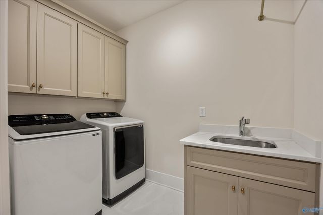 56 Trail Loop Road, Huntsville, AL 35803