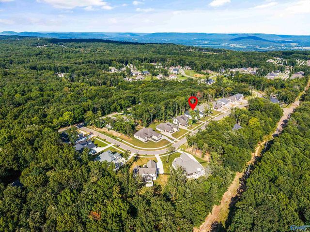 56 Trail Loop Road, Huntsville, AL 35803