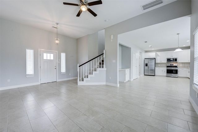 10204 Jessalyn Lane, Houston, TX 77075