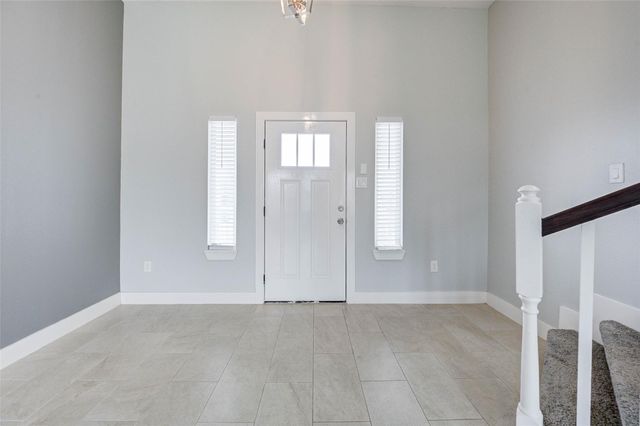 10204 Jessalyn Lane, Houston, TX 77075