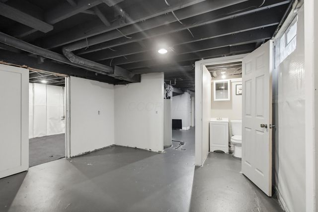 1713 Kelton Avenue, Columbus, OH 43207