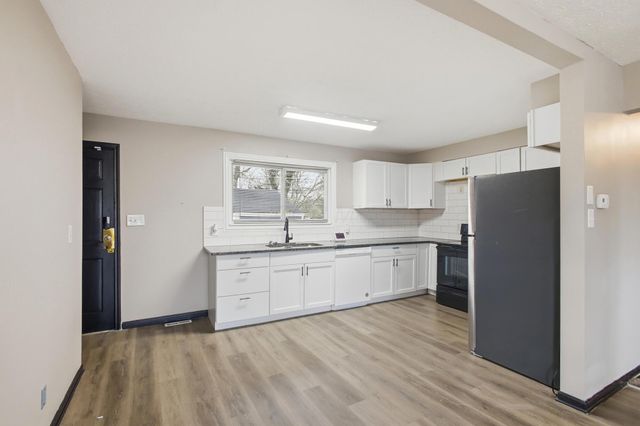 1713 Kelton Avenue, Columbus, OH 43207