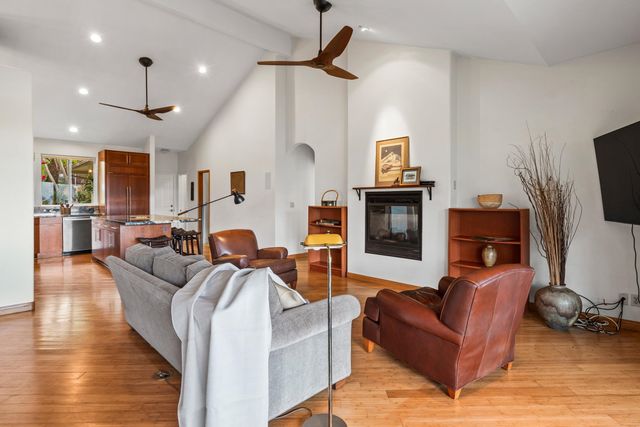 33 U'au Pl, Kula, HI 96790