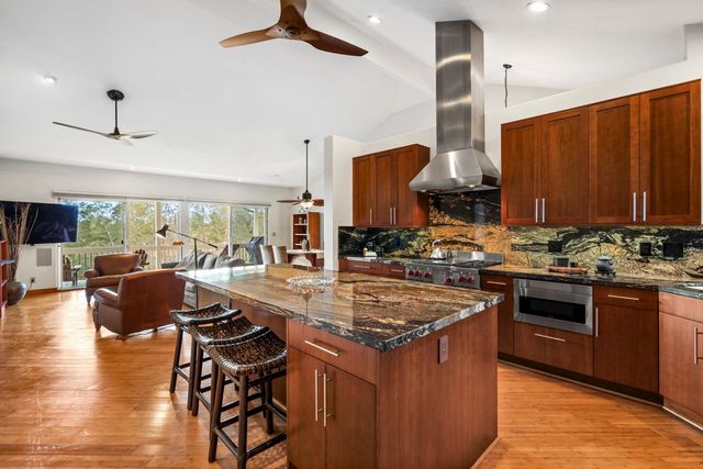 33 U'au Pl, Kula, HI 96790