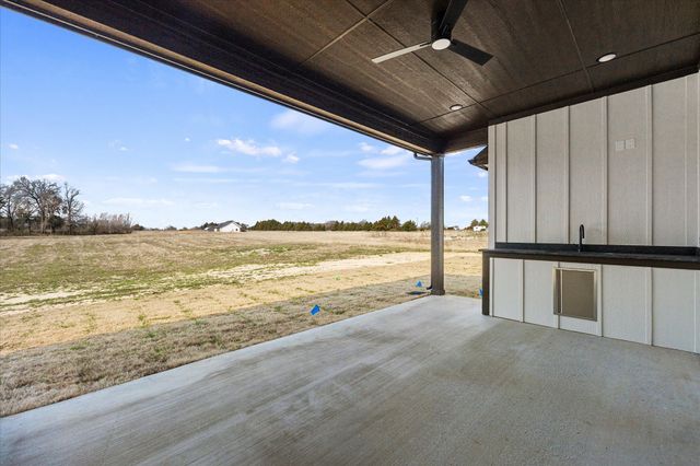 3186 County Road 1076, Celeste, TX 75423