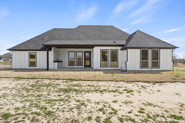 3186 County Road 1076, Celeste, TX 75423