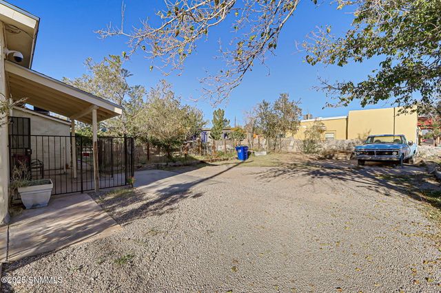 606 N Mesquite Street, Las Cruces, NM 88001