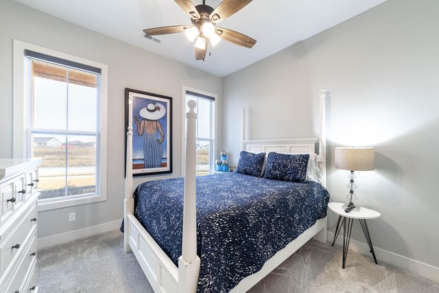 4517 ROYAL COUNTY RD, Columbia, MO 65201